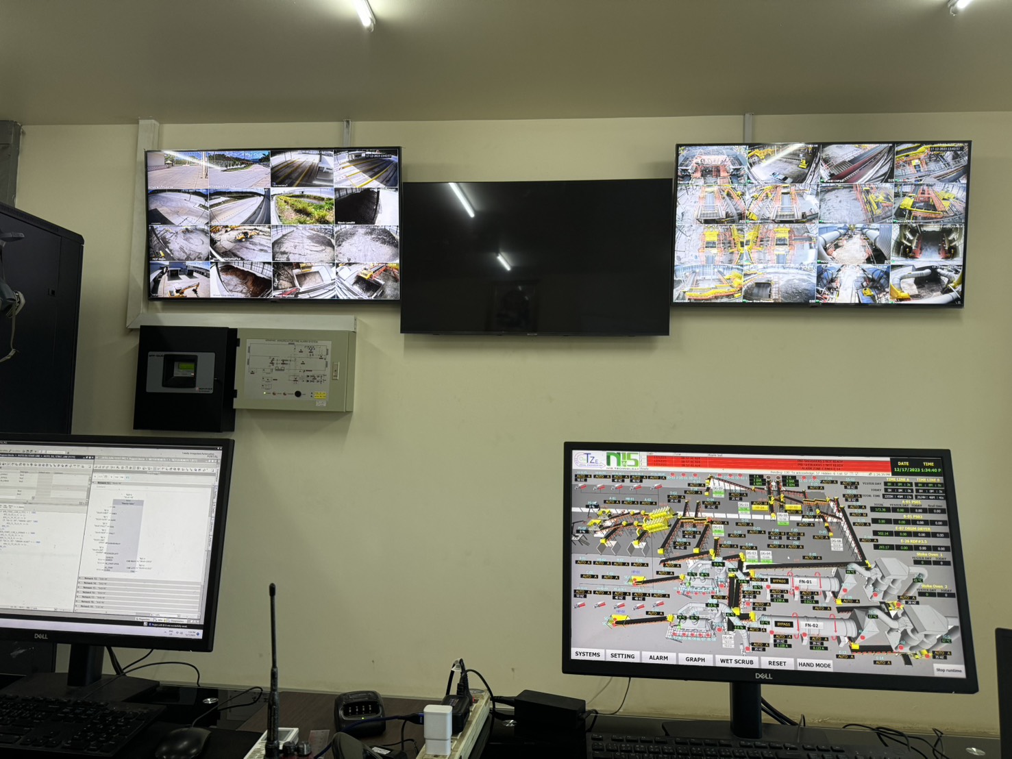 รับพัฒนาระบบ SCADA & Monitoring อุตสาหกรรม